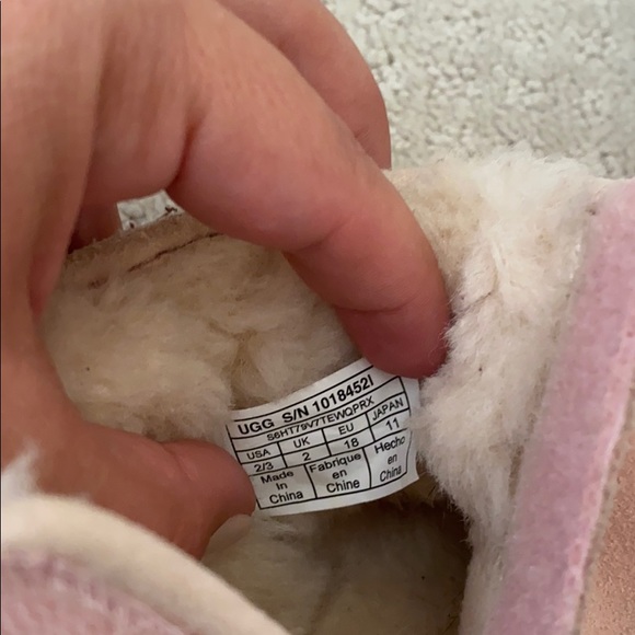 Infant UGGs - Picture 5 of 6